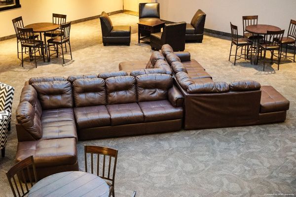 Boarders Inn & Suites and Conference Center (Grand Island)